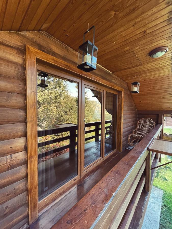 Чорногірський Вітер Villa Verkhovyna Exterior photo